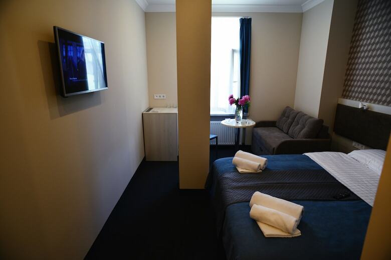 Voyage Hotel