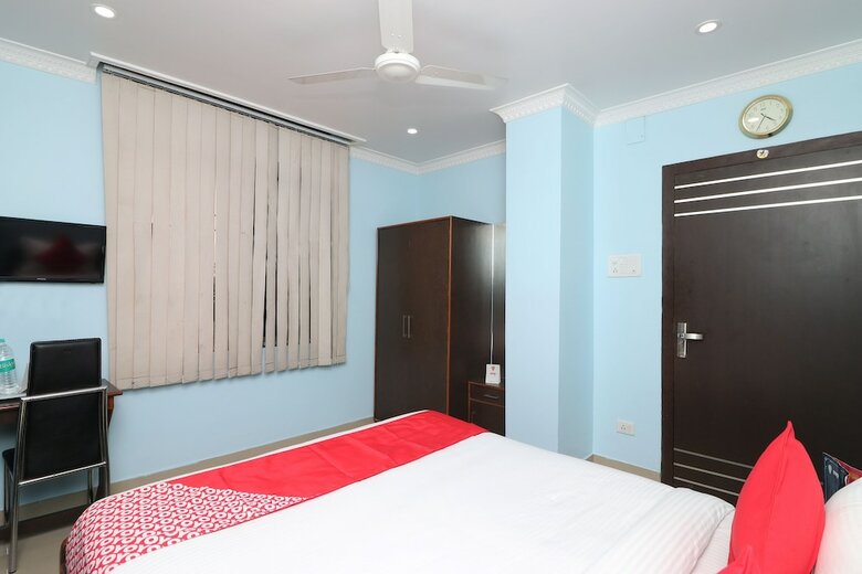 Hotel Oyo 11703 Hemlata Lodge