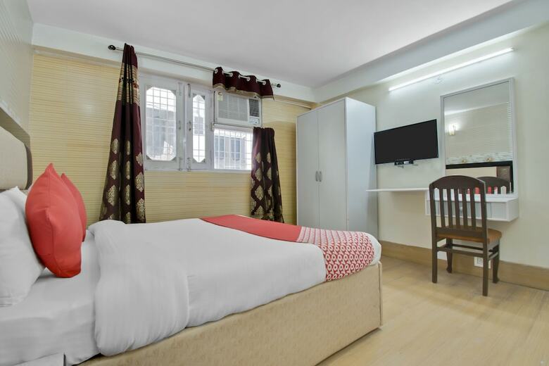 Oyo 11741 Hotel Nest