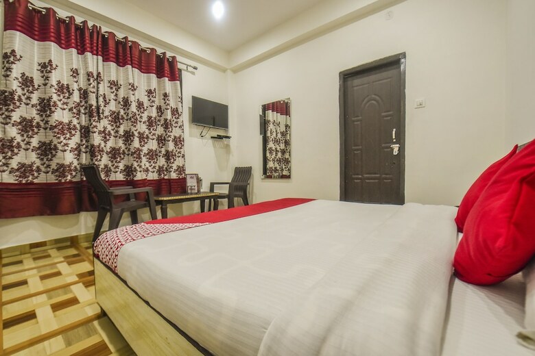 Oyo 12662 Hotel Granite Peak