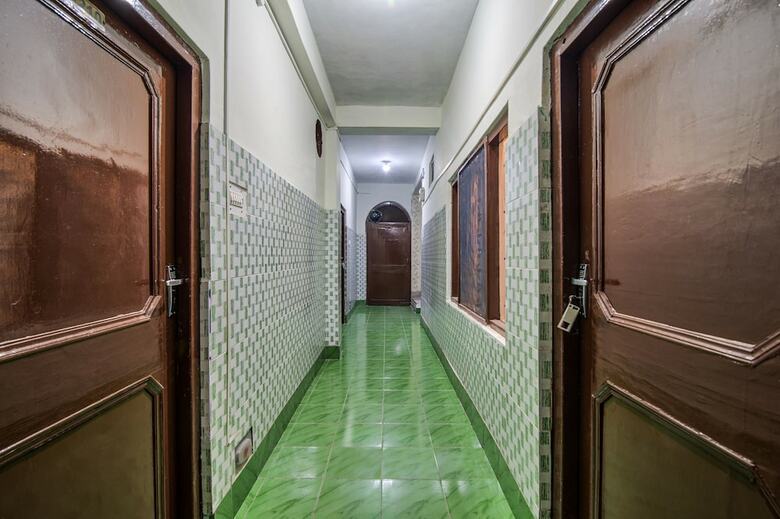 Oyo 7917 Hotel Sunbeam
