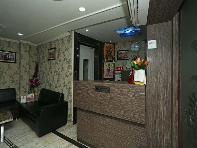 Oyo 11943 Hotel Yugantar Palace