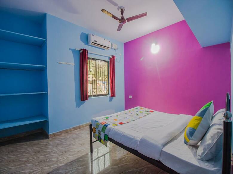 Hotel Oyo 12468 Home Spacious 3bhk Morjim Beach