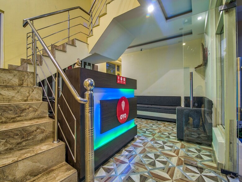 Hotel Oyo 6981 Naddi Hights