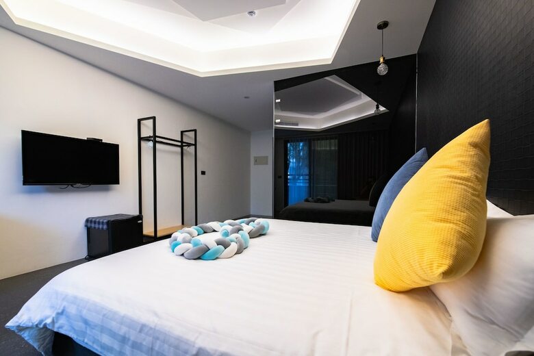 Hotel Snore B&B