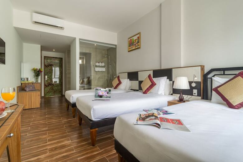 Palm Beach 2 Hotel