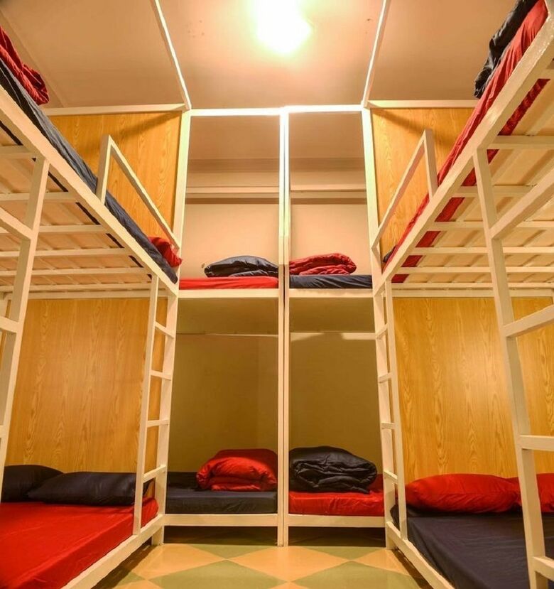 Hostal Bonjour Homestay