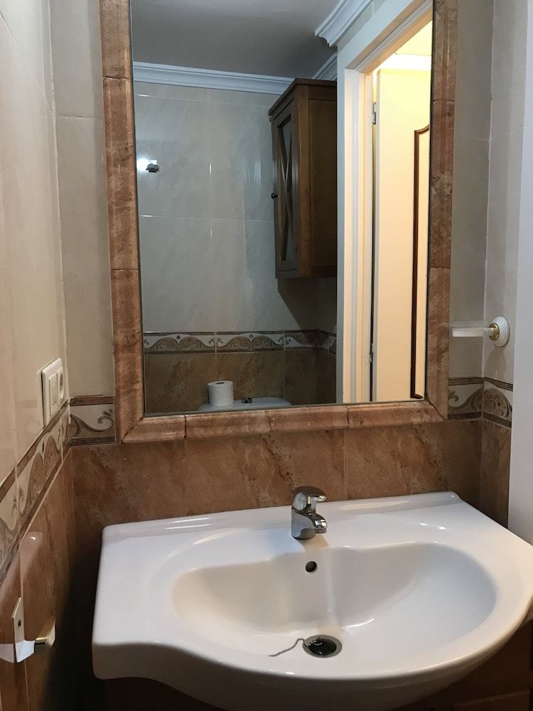Acqua Fuengirola Apartments