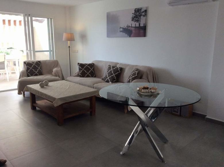 Apartamentos Inmovecos Albatros  Esc.7