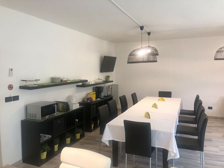 Hotel Guest House 296