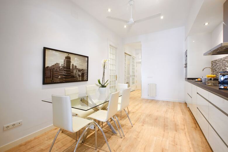 Apartamentos Reina Sofia Boutique - Madflats Collection