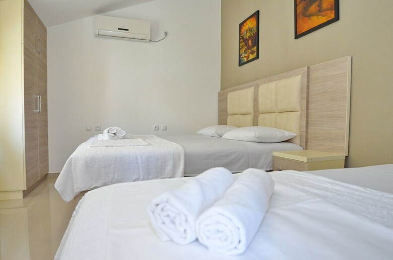 Hotel Villa Velzon Guesthouse