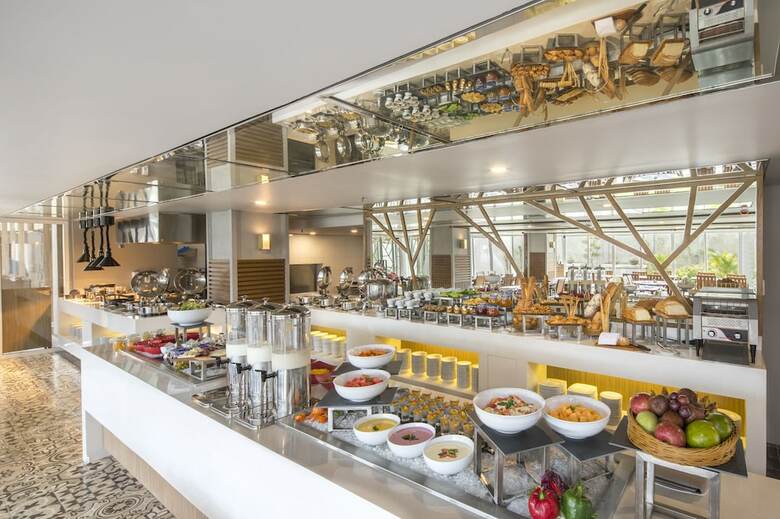 Hotel Eastin Ashta Resort Canggu