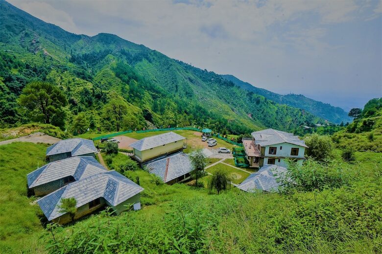 Hotel Genx Great Himalayan Resort