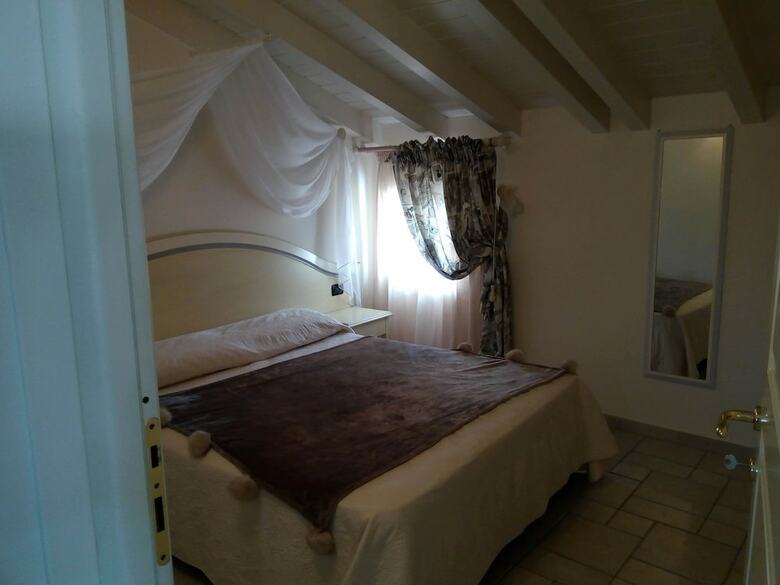 Apartamentos Nel Giardino Di Renzo
