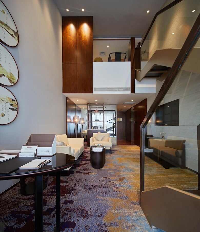 Fu Rong Ge Hotel