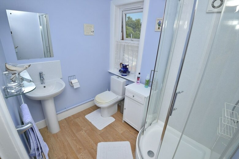 Bed & Breakfast Home From Home Guesthouse