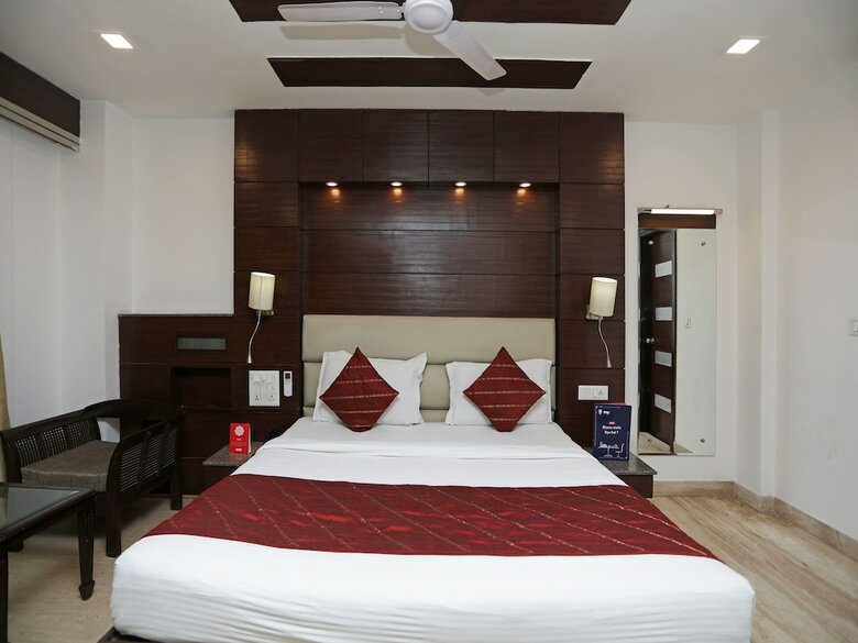 Hotel Oyo 12219 Tryfenna
