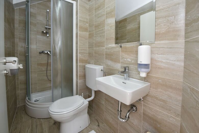 Hostal Hostel Zrce - Adults Only