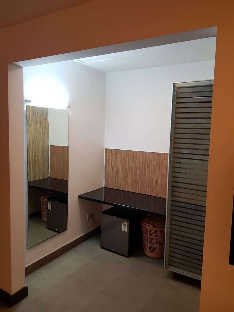 Hotel Absolute Homes Pvt Ltd