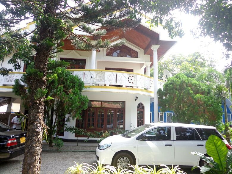 Hostal A4 Residence Colombo Airport