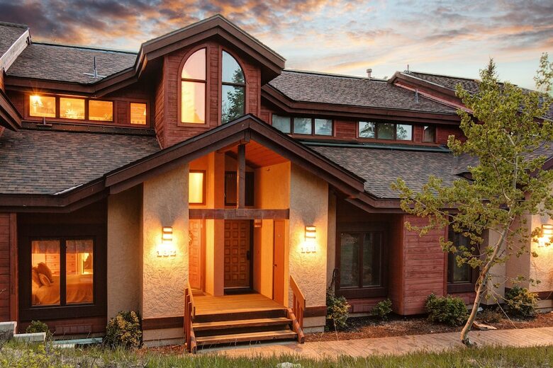 Abode On Ridgepoint