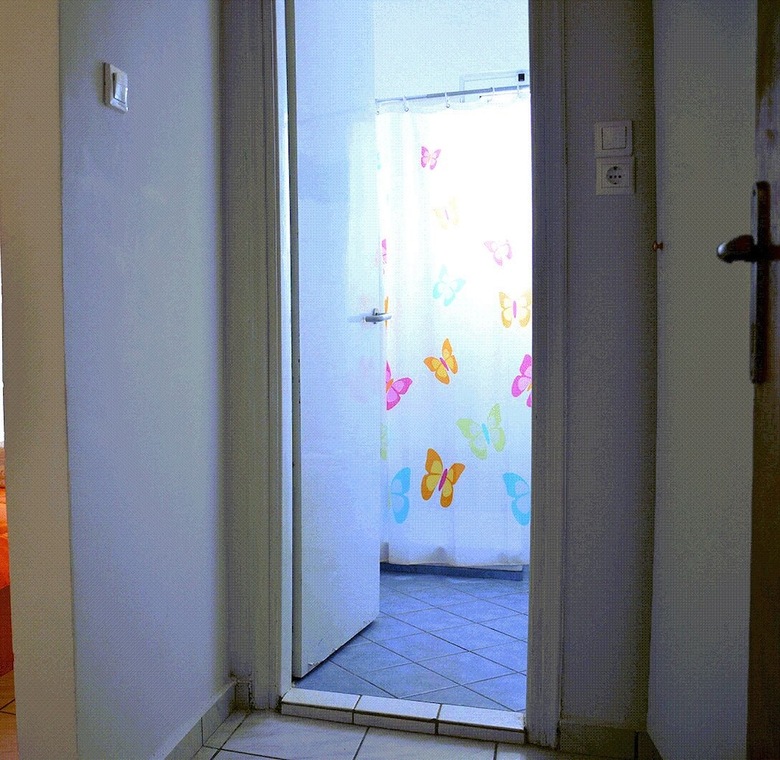 Saron Hotel