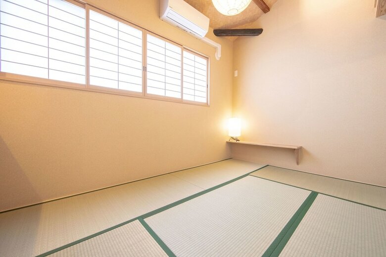 Hidden Inn Gosho