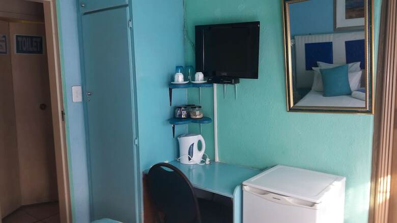Bed & Breakfast Diphororo Guest House