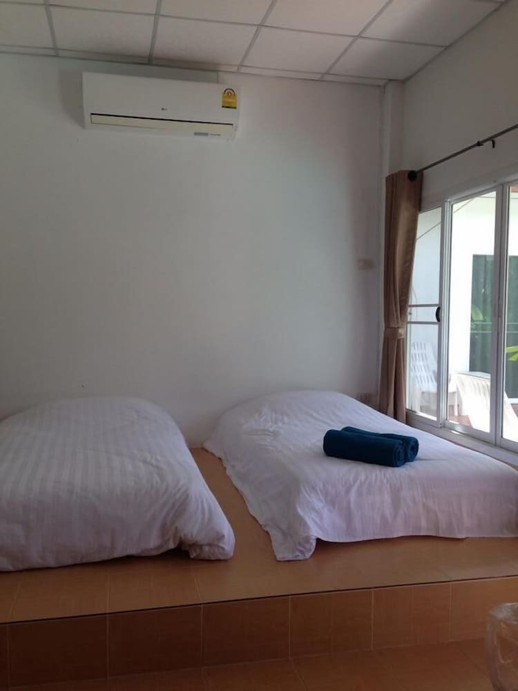 Hotel Ranong River View
