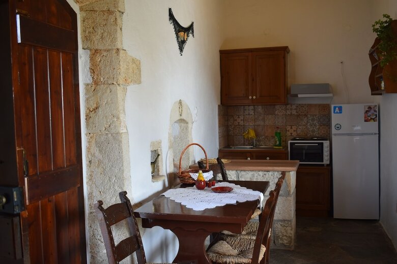 Apartamentos Anna's Stone House