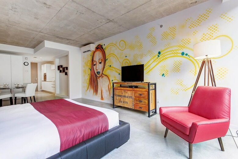 Bijoux Square Apartments