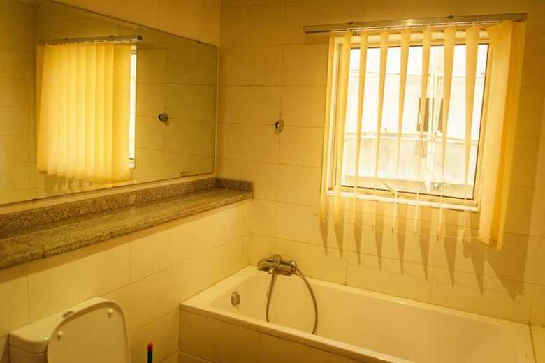 Gemini Place Apartments Oniru