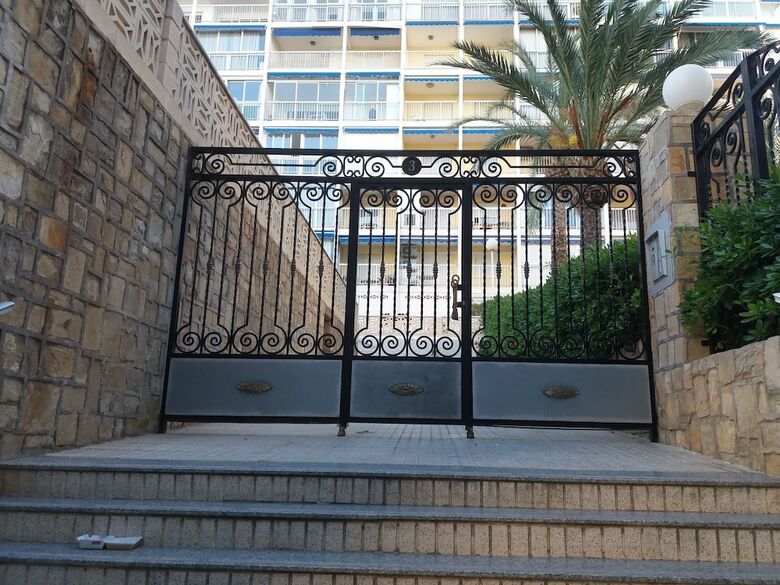 Apartamentos Benirent Halcon 4c