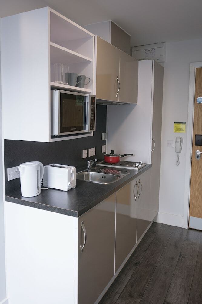 Apartamentos Canal Point