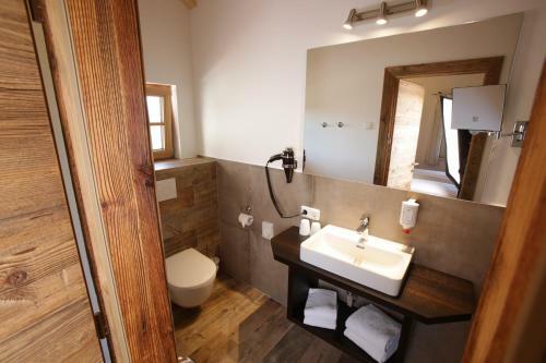Hostal Pension Schweizerhaus Garni