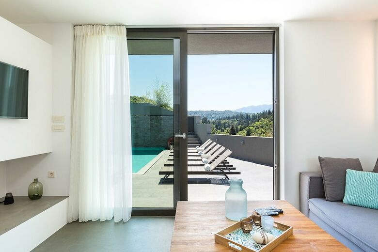 Villa Aspro By Elea Luxury Villas