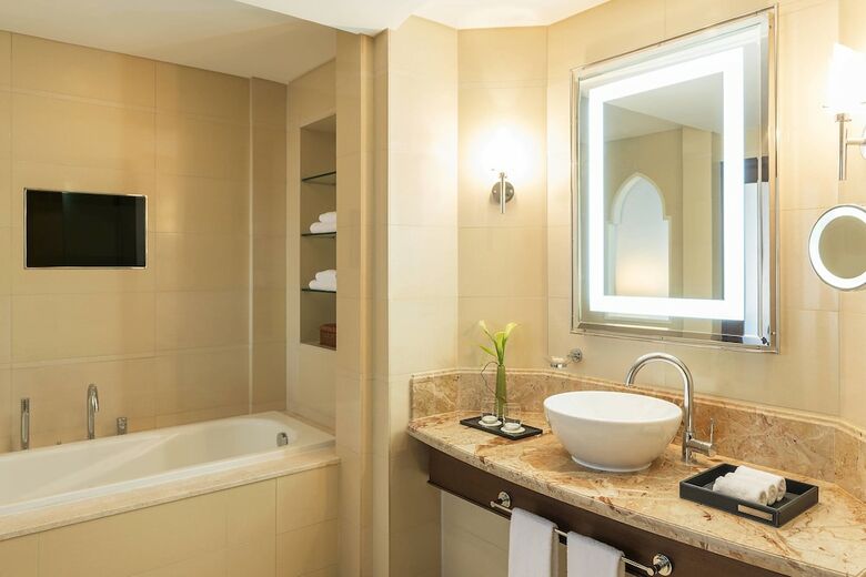 Sheraton Oman Hotel