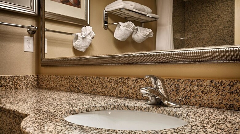 Hotel Best Western Plus First Coast Inn & Suites