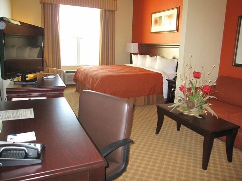 Hotel Best Western Plus First Coast Inn & Suites