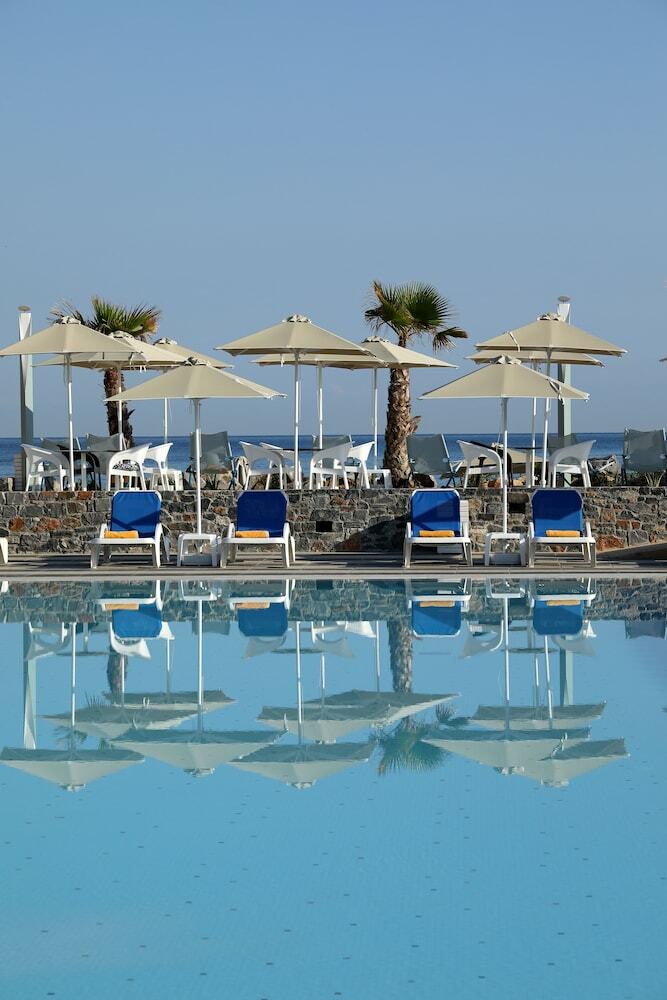 Hotel Arina Beach Resort