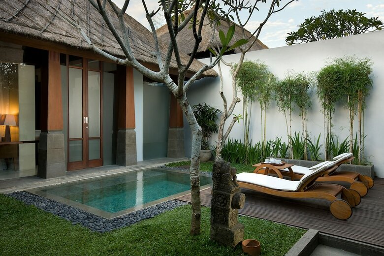 Hotel The Kayana Villa