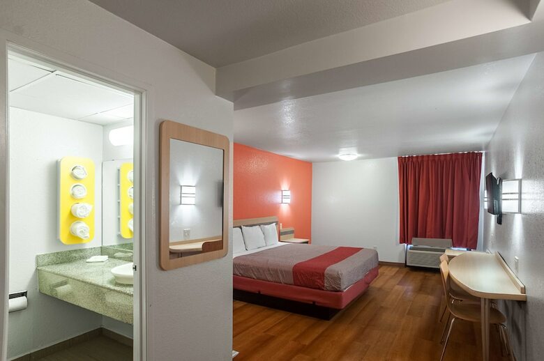 Motel 6 Oklahoma City, Ok South