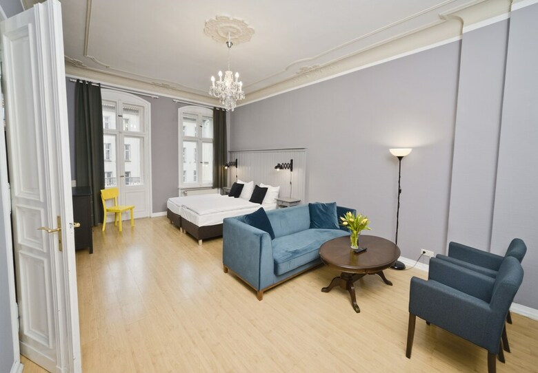 Old Town Apartments Sch�nhauser Allee Berlin