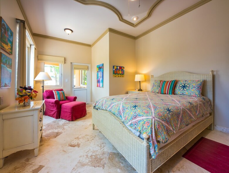 Hotel Belizean Cove Estates