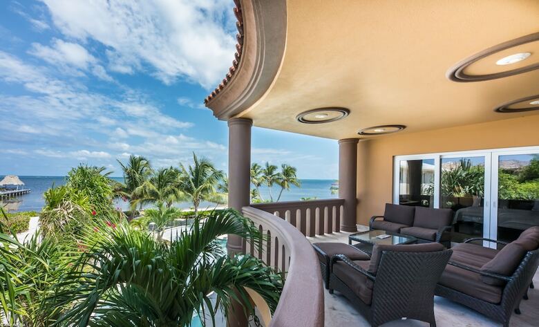 Hotel Belizean Cove Estates