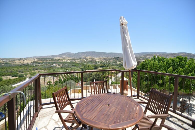 Apartamentos Elpida's Stone Houses