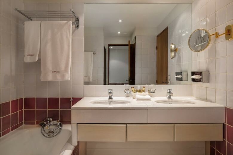 Hotel H�tel Le Palace Des Neiges