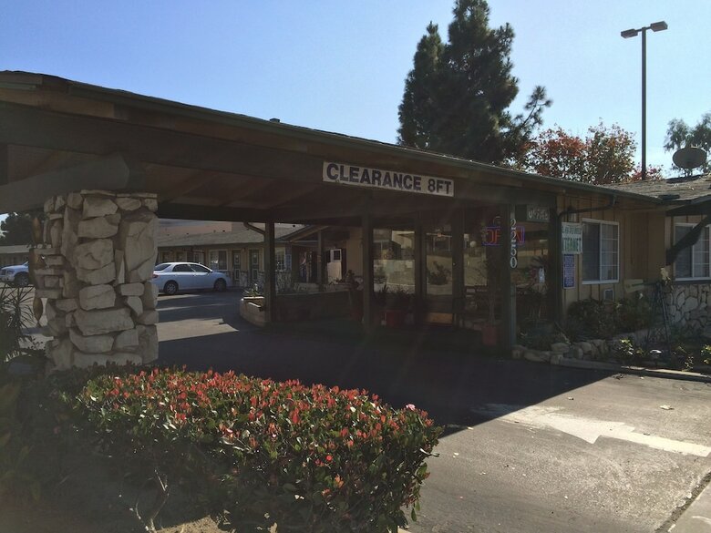 Motel Town And Country