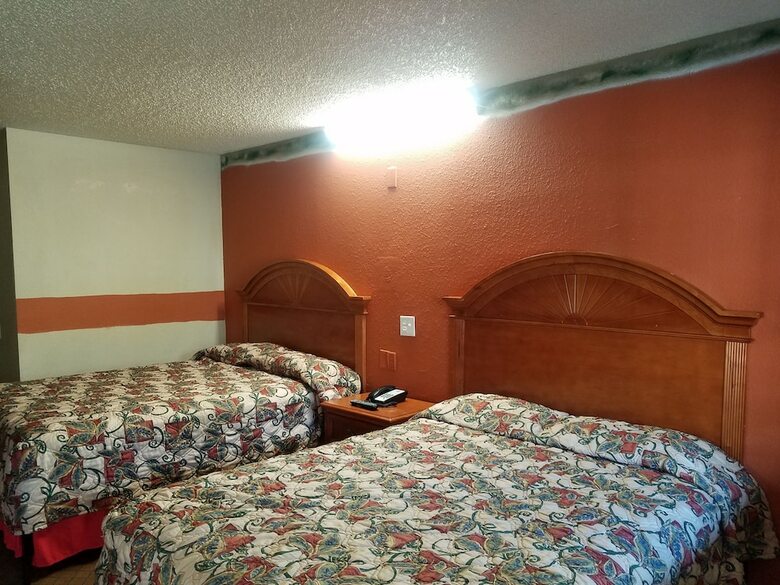 Hotel Regency Inn- Fort Sam Houston